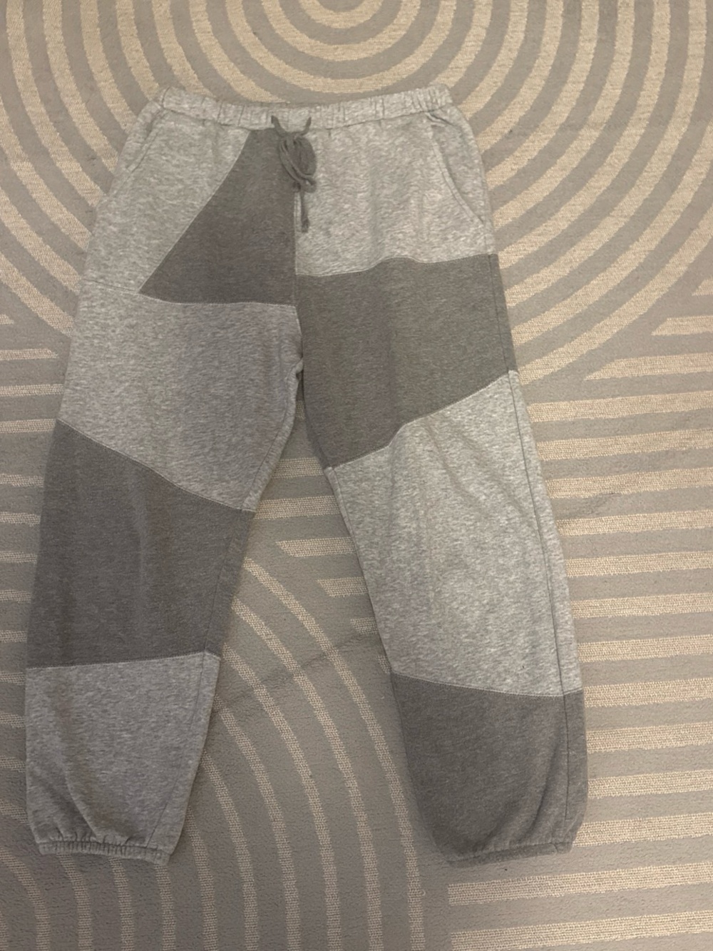 Women’s Grey Two-Tone Patchwork Jogger Sweatpants
